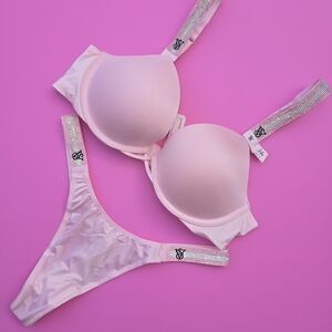 Victoria's Secret Fashion Show Shine Strap Very Sexy Pink Bra and Panty Set 34B